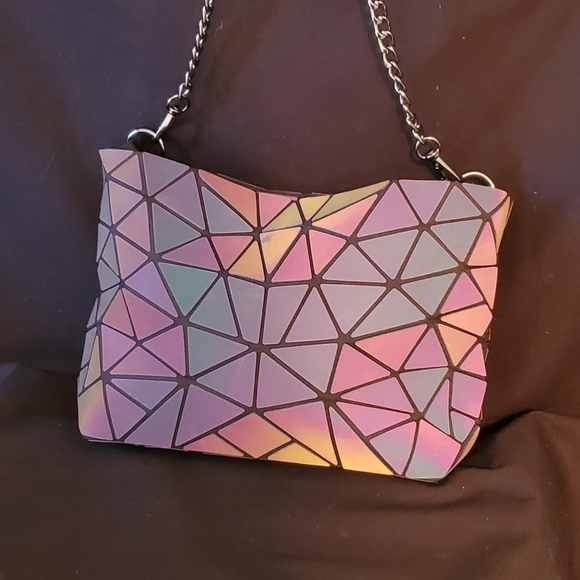 Holographic Geometric Bag - Picture 1 of 7